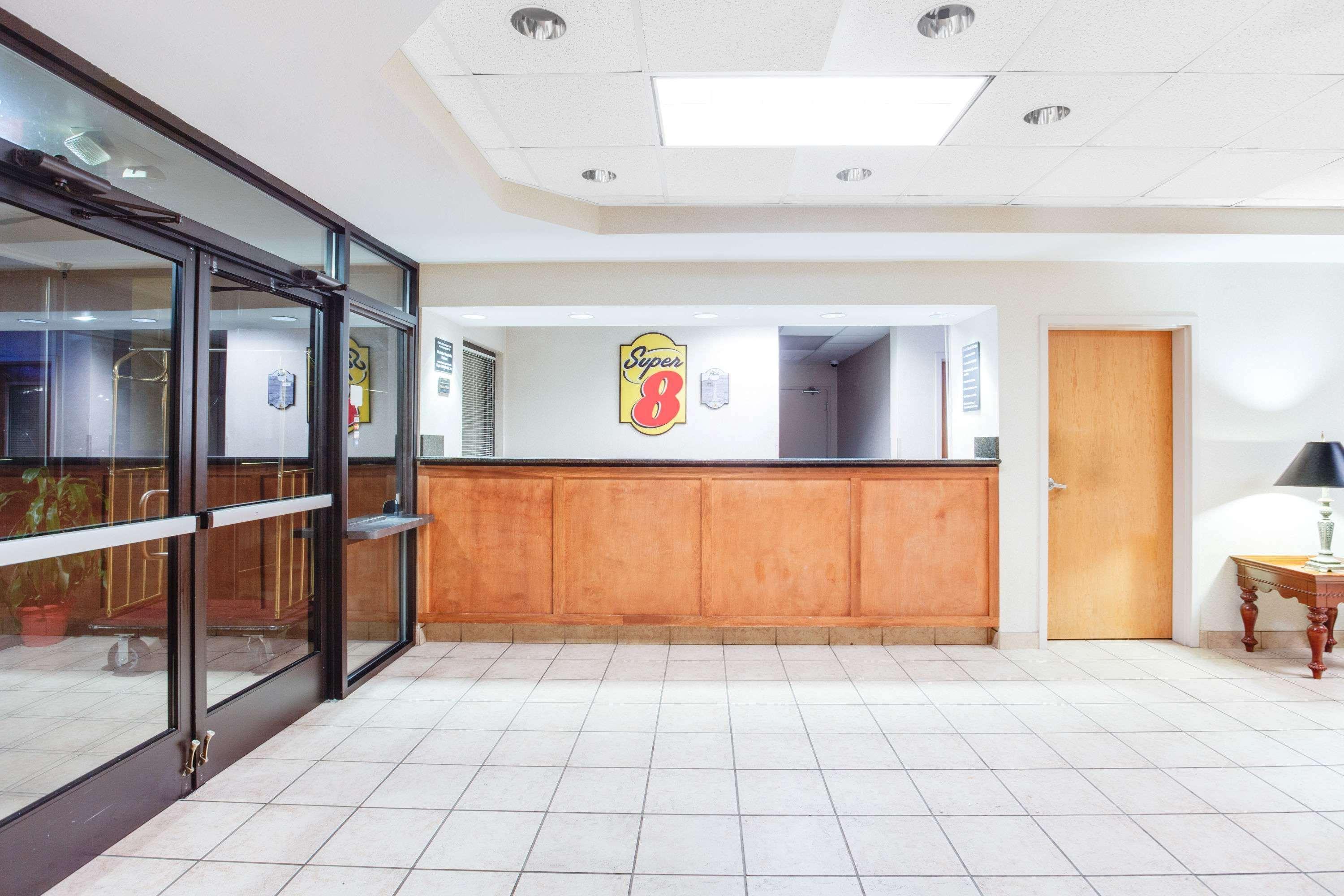 Super 8 By Wyndham Crossville Tn Экстерьер фото